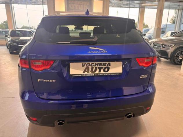 JAGUAR F-Pace 2.0 D 240 CV AWD aut. Portfolio rif. 24117298 - Foto 4