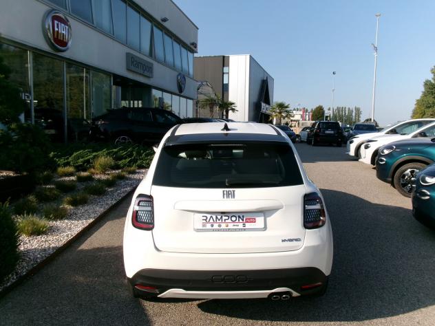 FIAT 600 1.2 Hybrid 145cv - Foto 4