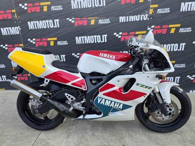 YAMAHA TRZ 250 Video 360 RS-3VX Cv45 rif. 24036530