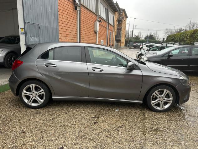 Mercedes-benz A 200 220 CDI Automatic Sport - Foto 4