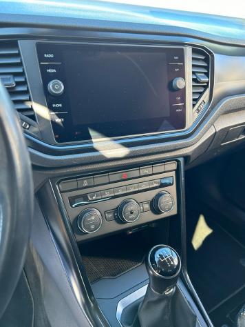 Volkswagen T-Roc 1.0 TSI 115 CV - Foto 2
