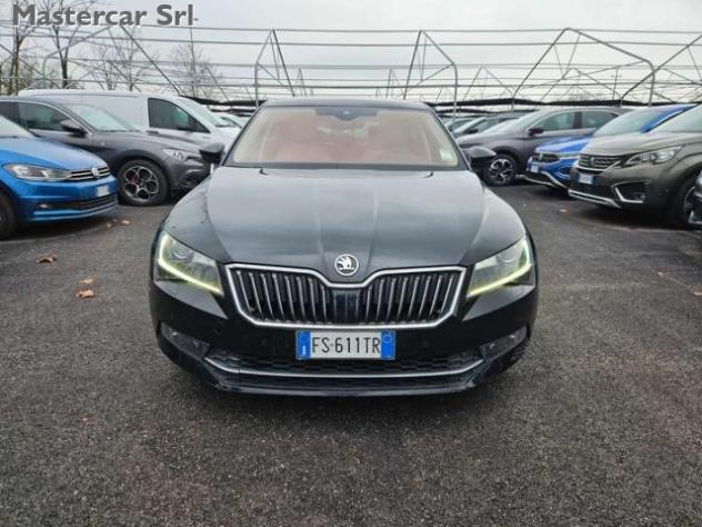 SKODA Superb Superb 2.0 tdi Laurin & Klement 140kw L&K FS611TR rif. 23961893 - Foto 9