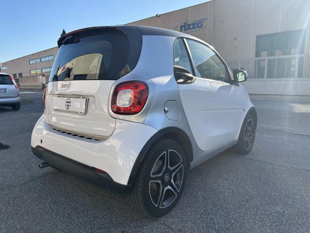 smart fortwo 1.0 52kW passion twinamic 71cv - Foto 6