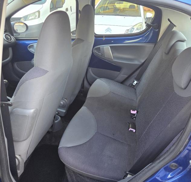 Peugeot 107 1.0 68CV 5p. TAGLIANDATA CLIMA RADIO - Foto 10