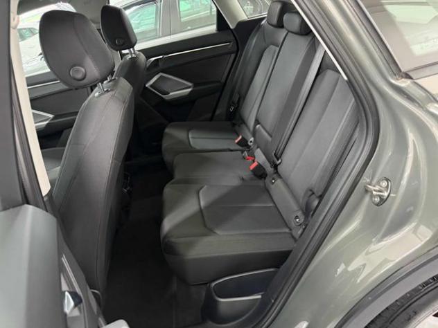 AUDI Q3 35 TDI S tronic Business NAVI rif. 23999750 - Foto 7
