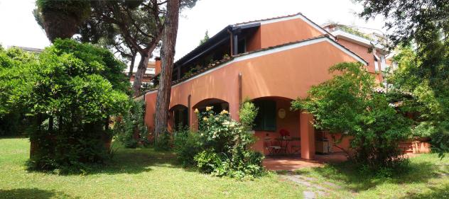 Villa in vendita a Avenza - Carrara 340 mq Rif: 1240156 - Foto 5