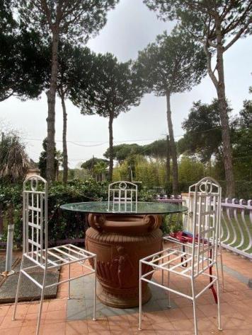 Casa semindipendente in vendita a Ronchi - Massa 250 mq Rif: 1254054