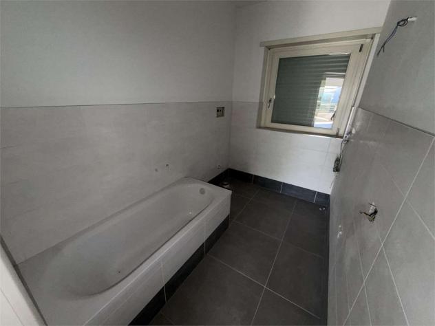 174/2021 1 BS - trilocale al piano 1 con box in asta a Sale Marasino - Foto 18