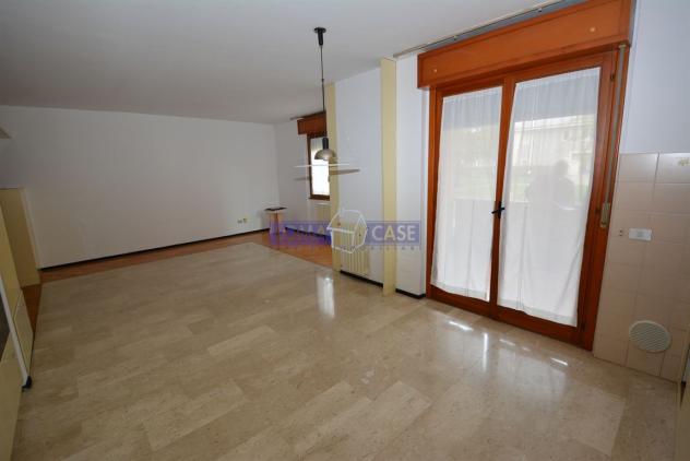 Arcore, trilocale in locazione - Foto 6