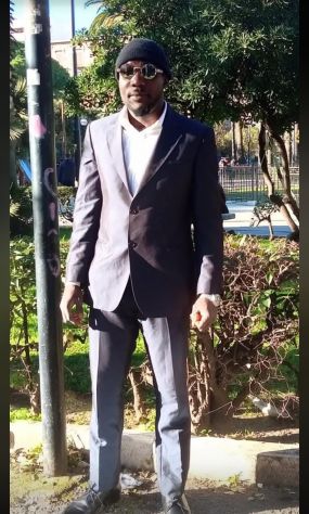 Scelta delle donne..... Uomo Africano Forte Sono qua per Voi Tel:3511433629