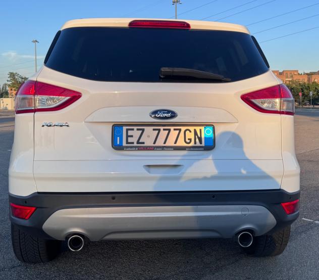 Ford Kuga 2.0 TDCI 150 CV S&S 4WD Powershift Titanium - Foto 3