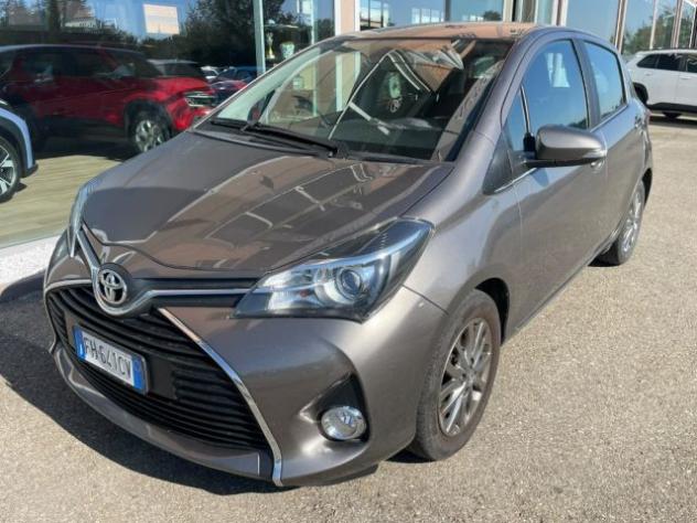 TOYOTA Yaris 1.0 5 porte Lounge rif. 24096850 - Foto 4