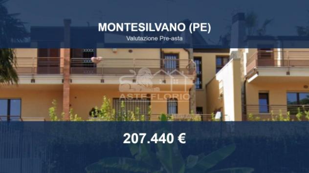 Immobile in asta di 245 m², box auto in vendita a Montesilvano