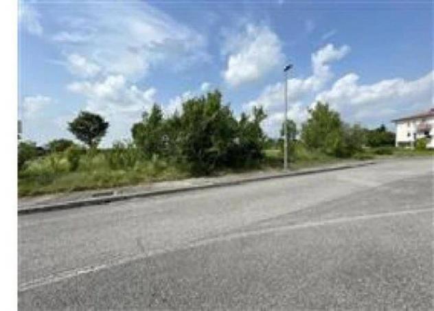 Immobile in asta di 1872 m² in vendita a Pavia di Udine - Foto 2