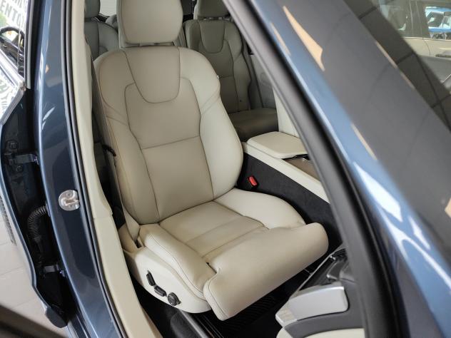 Volvo XC90 B5 (d) AWD Plus Bright 7 posti Tetto Pelle Navi - Foto 5