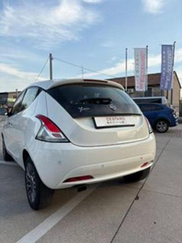LANCIA Ypsilon 0.9 TwinAir 85 CV 5 porte S&S DFN Gold rif. 24153477 - Foto 6