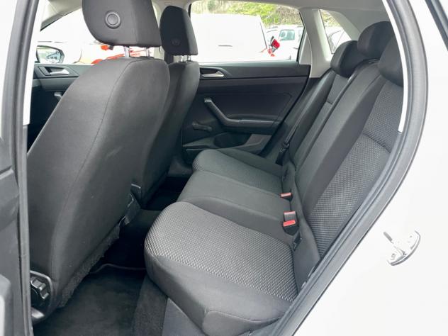 Volkswagen Polo Business 1.6 TDI 5p NEOPATENTATI - Foto 9