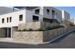 Villa con Jacuzzi e Giardino Privato