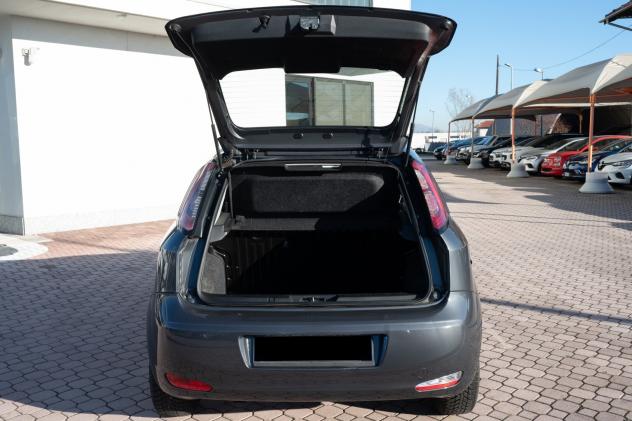 Fiat Punto 1.3 MJT II 75 CV 5 porte Lounge - Foto 7