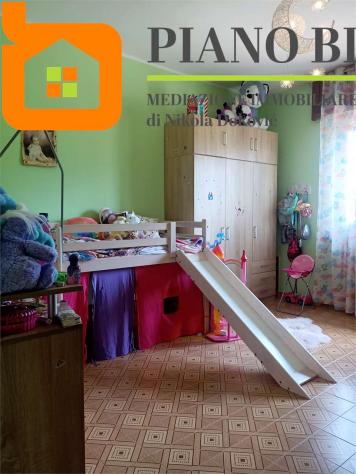 V000462 - APPARTAMENTO CON 3 CAMERE, BOX E SOLAIO - Foto 17
