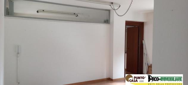 Via Sardegna locasi ufficio bivano più wc - Foto 7