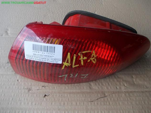 FANALE POST.D.(parte est.) PLASTICA INTERNA ROSSA ALFA ROMEO 147 (937-W8)  Parti elettriche  Fanaleria  Fanali  Fanale post. sx. ALFA ROMEO - 147 - 01