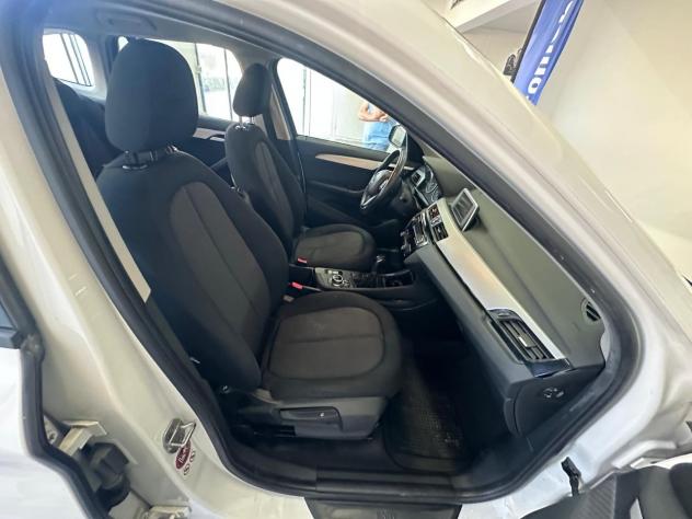 BMW X1 sdrive18d Business - Foto 10