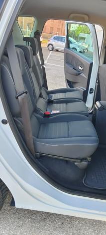 Renault Scenic Scic XMod dCi 110 CV EDC Bose - Foto 9