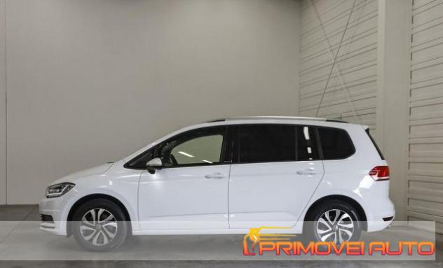VOLKSWAGEN Touran 2.0 TDI 150 CV SCR DSG Active rif. 21434892 - Foto 6