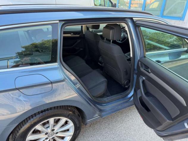 Volkswagen Passat Variant 2.0 tdi Highline 150cv dsg, KM DIMOSTRABILI! - Foto 10