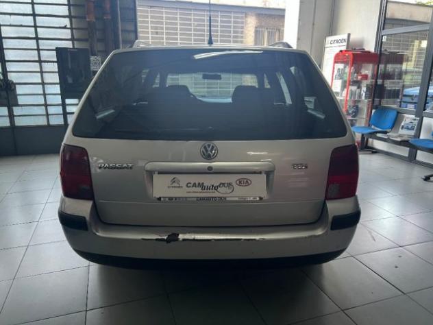 VOLKSWAGEN Passat 1.9 TDI/115 CV cat Variant T.line rif. 23883926 - Foto 3