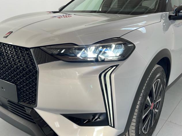 DS DS 3 PureTech 100 Performance Line - Foto 4