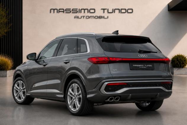 AUDI Q5 40 TDI 204CV quattro Stronic Sline plus - Foto 2