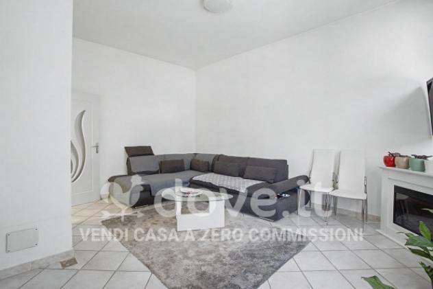 Appartamento di 59 m² con 2 locali in vendita a Cocquio-Trevisago - Foto 2
