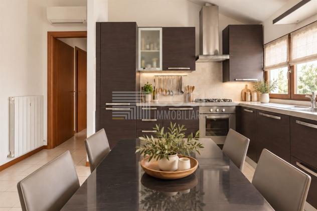 PRONTA DA VIVERE. SENZA LAVORI, SENZA SPESE CONDOMINIALI - Foto 6