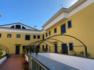 Appartamento in affitto a Marina di Massa - Massa 100 mq  Rif: 1075445