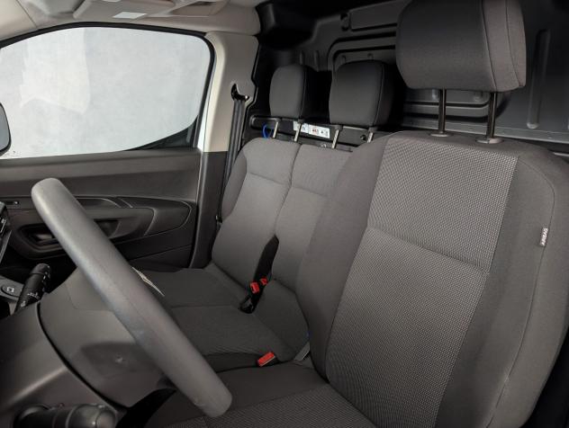 Fiat Doblo Dobl1.5 BlueHdi 100CV PC-TN Van - Foto 7