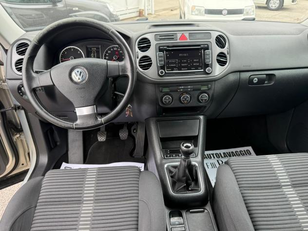 Volkswagen Tiguan 2.0 TDI DPF 4MOTION Trend & Fun - Foto 7