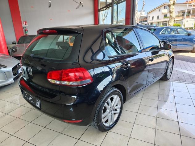 Volkswagen Golf 1.4 5 PORTE METANO - Foto 6