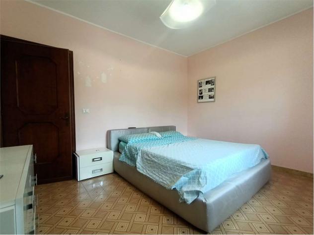 V000462 - APPARTAMENTO CON 3 CAMERE, BOX E SOLAIO - Foto 14