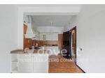 Appartamento di 184 m² con 4 locali e box auto in vendita a Parma [rif. DV- …
