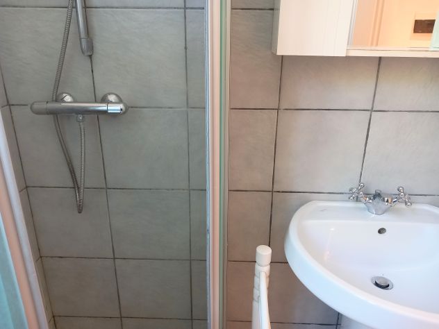 Quadrilocale x RICERCATORI , TRASFERTISTI - Foto 5