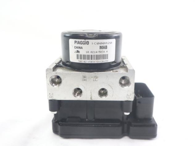 PIAGGIO VESPA GTS 300 SUPER 1C001631 MODULATORE PRESSIONE ABS 08 - 16 MODULATOR 1C000820