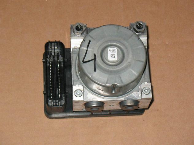 H1BC2B373HB ABS FIESTA C- MAX B-MAX H1BC-2B373-HB 10022012764 10091701673