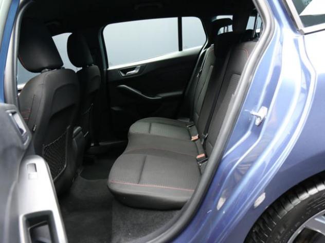 FORD Focus 1.0 EcoBoost Hybrid 125CV Powershift SW ST-Line De rif. 24047840 - Foto 8
