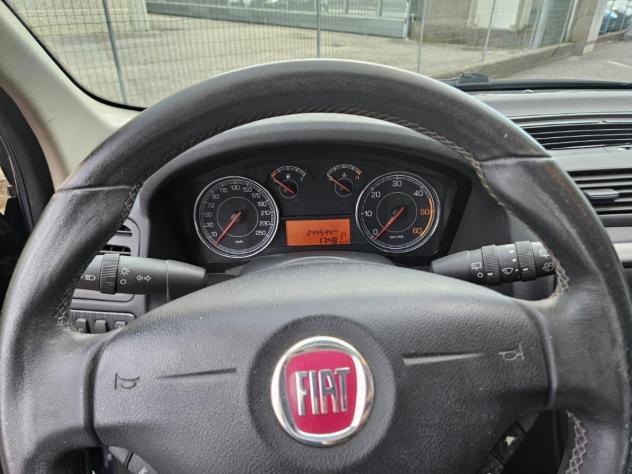 FIAT - Croma 1.9 mjt 16v Emotion 150cv auto - Foto 8
