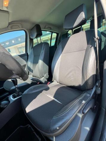 RENAULT Clio 1.2 16V 5 porte rif. 23972288 - Foto 8