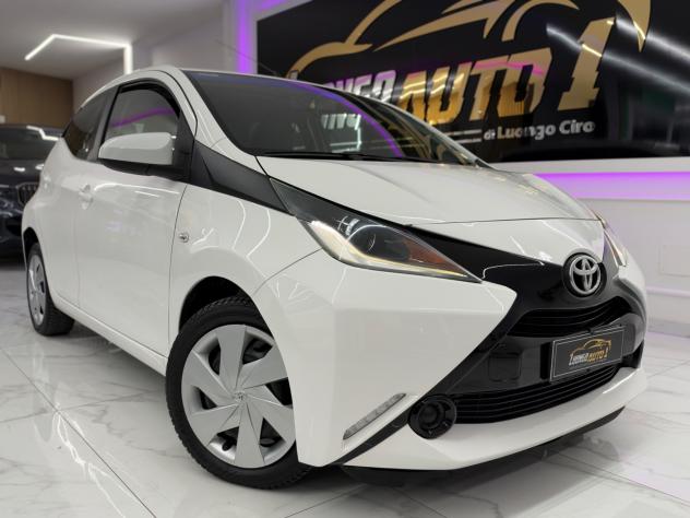 Toyota Aygo 1.0 69Cv Automatica Full Opt-Car Play - Foto 4