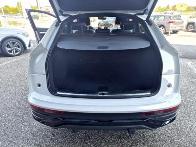 AUDI Q5 40 TDI 204 CV quattro S tronic S line plus rif. 23637369 - Foto 9