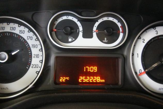 FIAT 500L Living 1.3 Multijet 95 CV rif. 23983891 - Foto 8